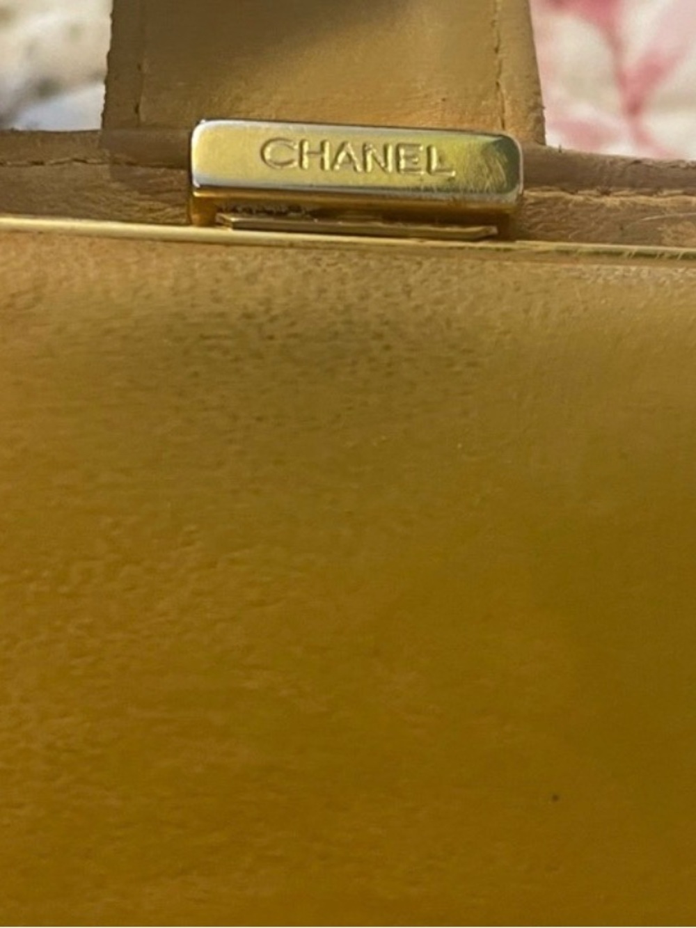 Chanel Classic Beige Caviar Leather Wallet 2004-05 Hologram w/ Authenticity Card - Picture 7 of 10
